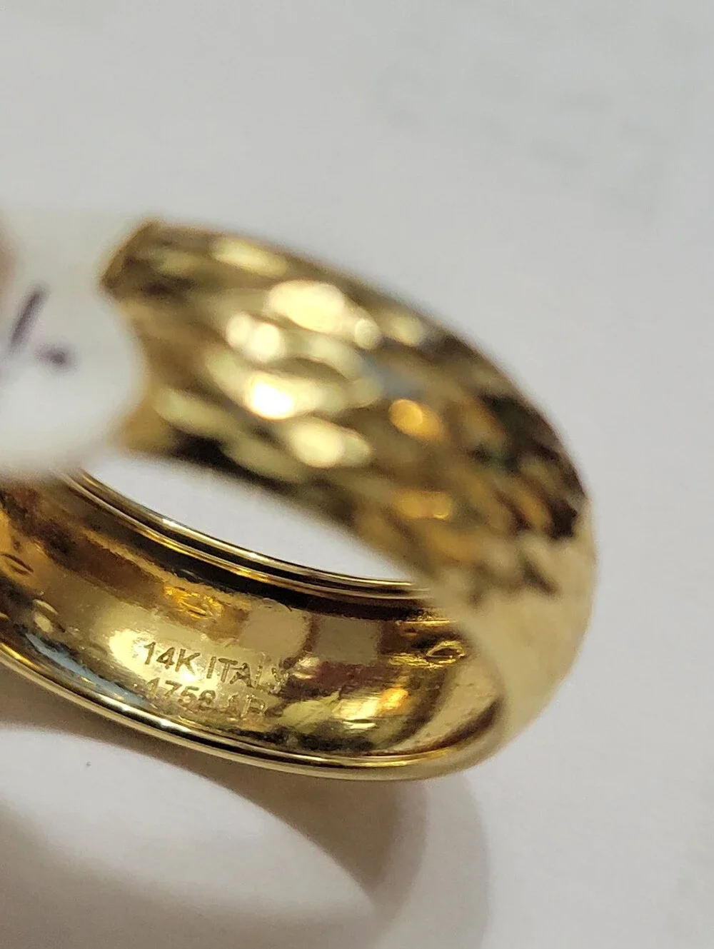 14K DIAMOND CUT YELLOW GOLD BAND RING NWT